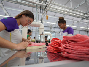 Taxa de desocupação no Ceará no 2º trimestre de 2025 é a menor do Nordeste, informa IBGE