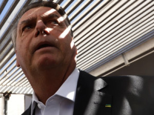 Bolsonaro mapeou ao menos três países como opções de fuga do Brasil