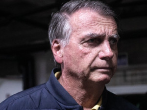 TRF-4 condena Bolsonaro e União a pagar R$ 1 milhão cada por ofensas raciais em lives