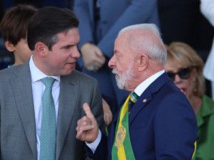 Articulação do governo, desconforto de Motta e incômodo do Centrão podem atrapalhar a votação da anistia