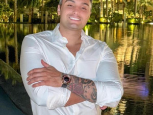 Influencer suspeito de desviar R$ 146 milhões via PIX é preso na Argentina após inclusão na lista da Interpol