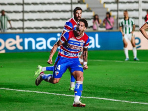 De virada, Fortaleza vence Juventude fora e segue vivo na luta contra Z-4 da Série A