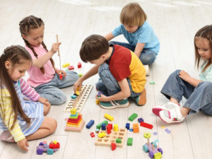 Dia das Crianças deve movimentar 16,7 bilhões no varejo, apontam CNDL/SPC Brasil