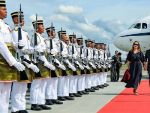 'É difícil se libertar do combustível fóssil', diz Lula durante viagem à Ásia