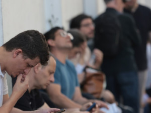 Prefeitura de Maranguape abre 373 vagas em concurso público; salários chegam a R$ 4.885