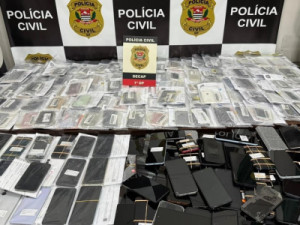 Operação contra receptadores em SP termina com 48 presos e 11 mil celulares apreendidos