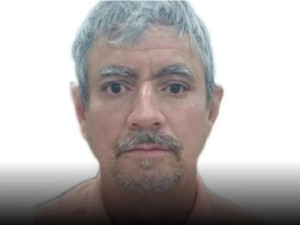 Tio de Michelle Bolsonaro é preso por suspeita de integrar grupo criminoso