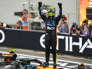 GP de Abu Dhabi: Norris é campeão mundial em vitória de Verstappen; Bortoleto é 11º