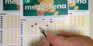 Mega-Sena concurso 2.948: prêmio acumula e vai a R$ 20 milhões