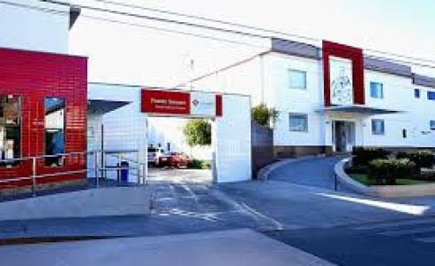 Homem que jogou gasolina e ateou fogo no irmão é preso no Crato e a vítima hospitalizada