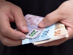 Salário mínimo será de R$ 1.621 em 2026; veja o que muda e como o valor foi calculado