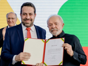 Boulos evita atacar Motta, mas diz que pautar PL da Dosimetria foi 'erro grave': 'Câmara de costas para o povo'