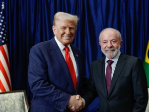 Lula é convidado por Trump para integrar 'conselho de paz' em Gaza; presidente ainda não aceitou