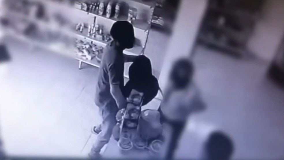 Homem de 77 anos reage e põe assaltante armado para correr no Ceará