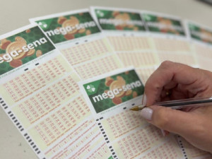 Mega-Sena, concurso 2.966: prêmio acumula e vai a R$ 115 milhões