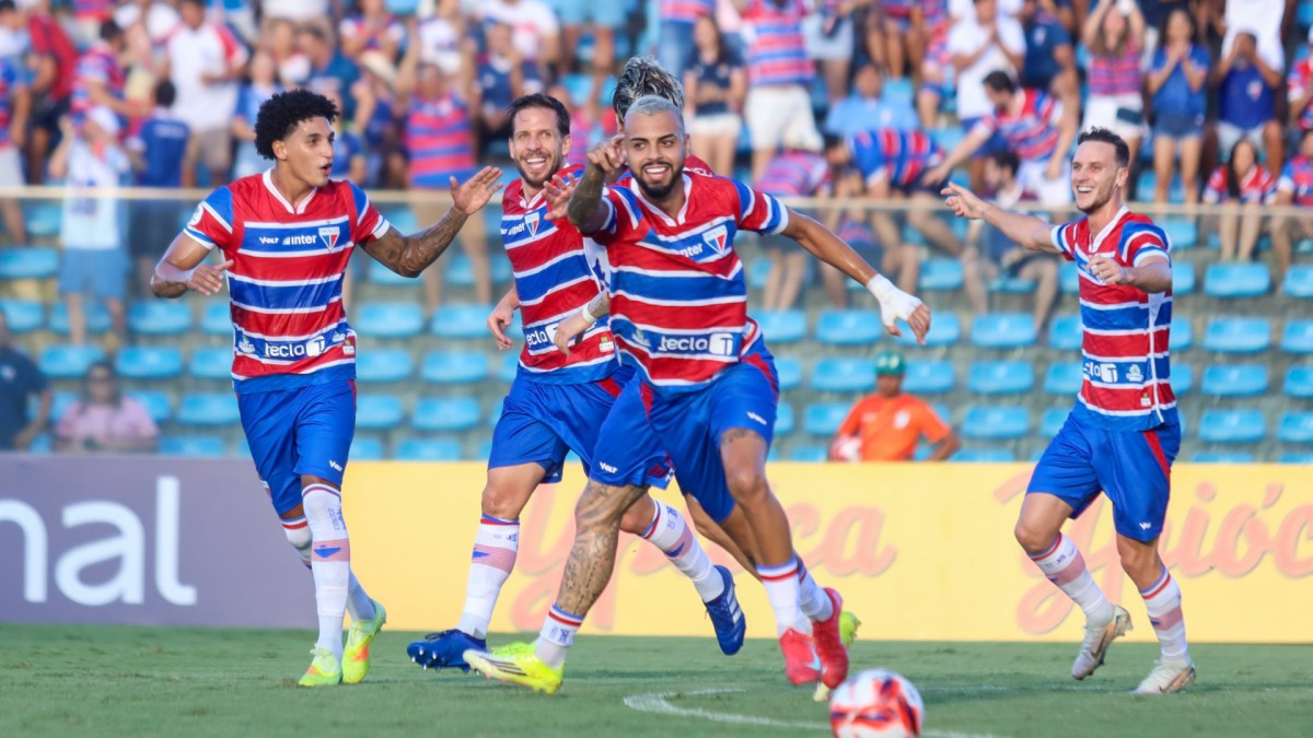 Fortaleza vence o Ferroviário novamente por 2 a 0 e confirma vaga na final do Cearense
