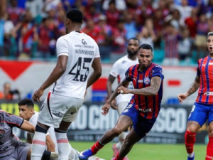 Bahia bate o Vitória de virada e conquista o 52º título do Campeonato Baiano