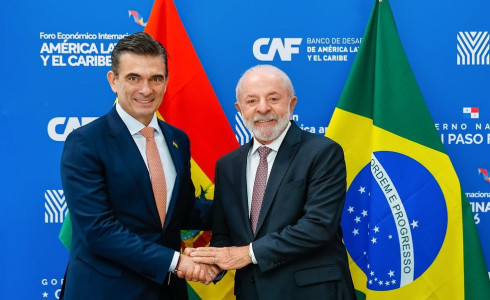 Lula recebe presidente de direita da Bolívia após faltar à posse de líder do mesmo campo no Chile