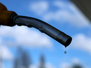 Preço médio do diesel sobe 11,8% nos postos e chega a R$ 6,80, diz ANP