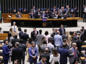 Câmara aprova projeto que amplia financiamento de ações contra a estiagem; texto vai ao Senado