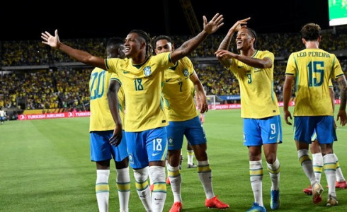 Brasil vence Croácia com Endrick decisivo saindo do banco