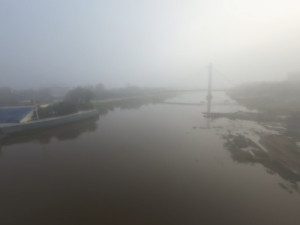 Cidade cearense amanhece coberta por névoa nesta terça-feira