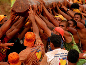 Em Barbalha hoje é o Dia Municipal do Carregador do Pau da Bandeira de Santo Antônio