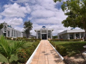 Cemitério anuncia exumação de corpos de pessoas de mais de 260 famílias por inadimplência