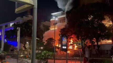 Incêndio atinge Edifício Touring, prédio histórico do Rio
