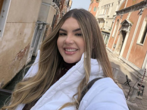 Estudante de medicina de SC é assassinada a facadas no Paraguai; ex-namorado está foragido