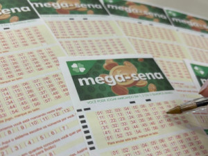 Mega-Sena, concurso 3.003: prêmio acumula e vai a R$ 8 milhões