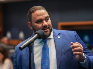 Deputado estadual Thiago Rangel é preso pela PF na 4ª fase da Operação Unha e Carne