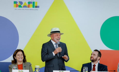 Furto, roubo, estelionato e receptação: Lula sanciona lei que prevê aumento de penas no Brasil
