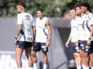 Imagem arranhada, possível multa e rescisão na mira: os bastidores da treta entre Neymar e Robinho Jr