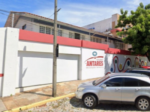 'Purple drank': aluno que bebeu mistura de álcool e remédios em escola demorou 30 horas para acordar, diz mãe