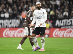 Memphis reforça desejo de renovar com o Corinthians: "Eu quero ficar aqui"