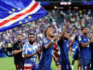 Cabo Verde empata com Arábia Saudita e conquista classificação histórica