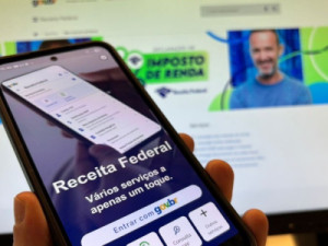 Receita libera hoje a consulta ao lote de restituição do IR para quem tem dinheiro a receber e não sabe