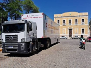 Hemoce faz coleta de sangue hoje na Praça da Estação em Barbalha