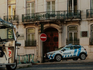 Brasileiro acusado de torturar dependentes em tratamento em SP é preso em Portugal