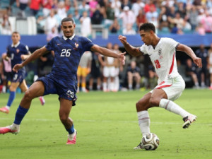 França x Inglaterra entra no top-5 de jogos com mais gols da história das Copas; equipes batem recordes positivos e negativos em Mundiais