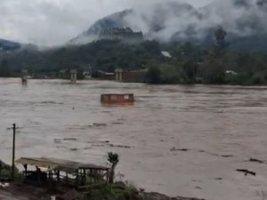Chuva no RS: casa arrastada entre Rio das Antas e Rio Taquari, na Serra Gaúcha