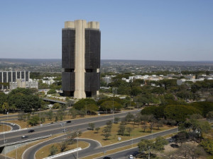 Banco Central deve cortar juro básico da economia pela 4º vez seguida, para 14% ao ano