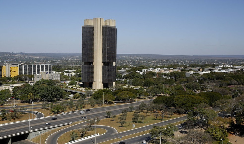 Banco Central deve cortar juro básico da economia pela 4º vez seguida, para 14% ao ano
