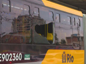 Passageiro morre após ser baleado dentro de ônibus do BRT em Jacarepaguá, Zona Sudoeste do Rio